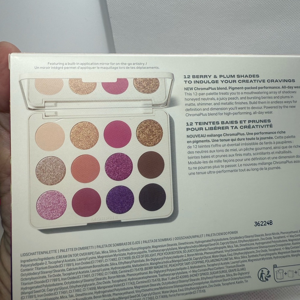 Morphe Electric Currant Palette with Pink, Gold, and Purple Hues - Picture 3 of 3